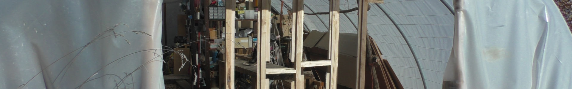 Photo that shows the The floor structure before being coated with Tung oil | Cliquer pour agrandir