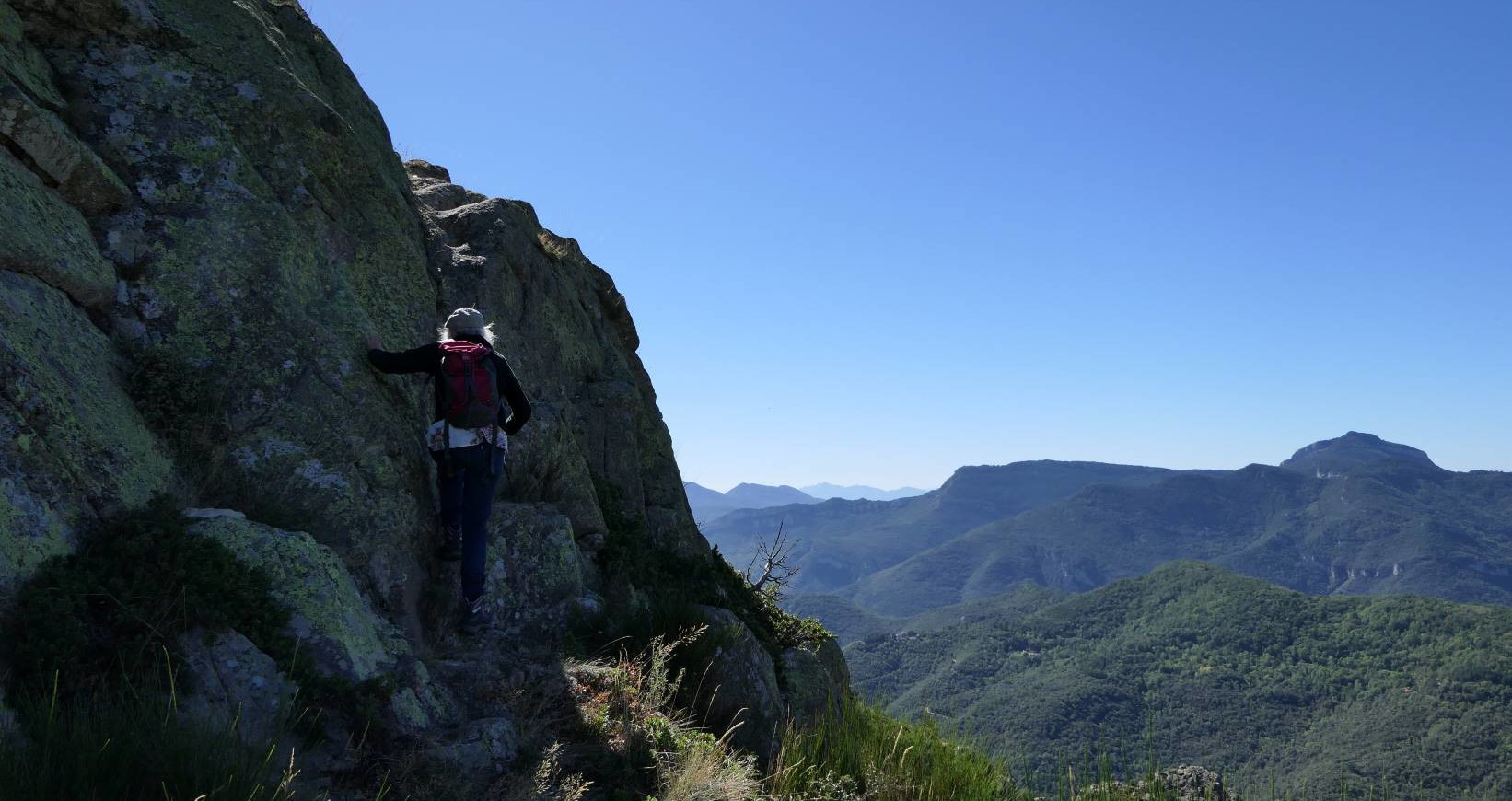 Le dernier ressaut, court mais dangereux, Espagne. | Cliquer pour agrandir Le dernier ressaut, court mais dangereux, Espagne. | Cliquer pour agrandir