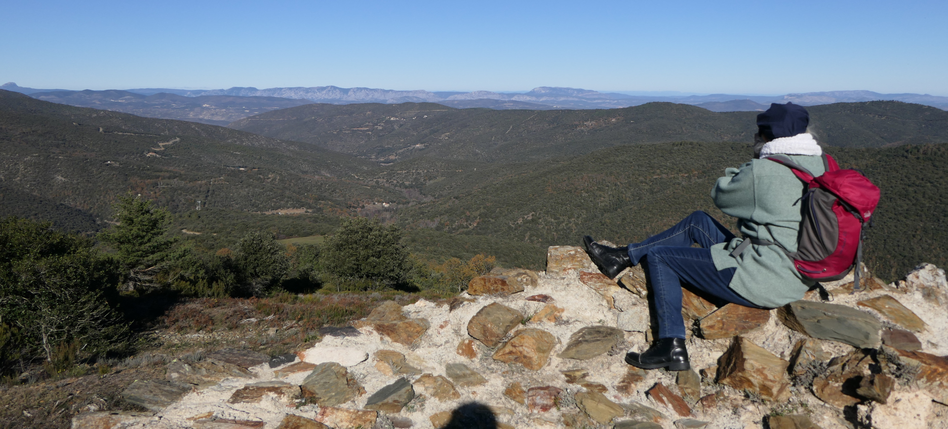 Vue sur les Corbières. | Cliquer pour agrandir Photo qui montre la Vue sur les Corbières. | Cliquer pour agrandir