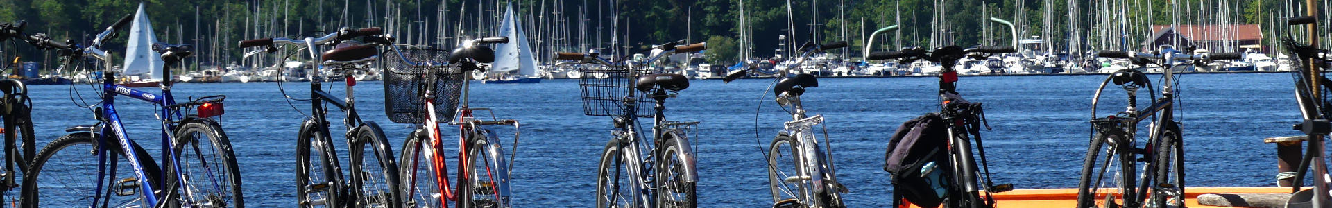 Les vélos dans le port d'Oslo | Cliquer pour agrandir Photo qui montre Les vélos dans le port d'Oslo | Cliquer pour agrandir
