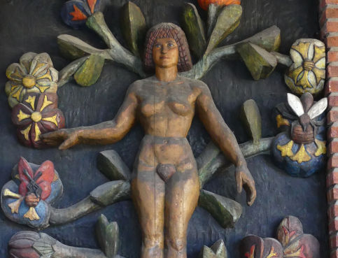Embla, the first human to whom the gods charge to form the first family with Ask in order to populate the country. Together they must take care of all the living beings in their kingdom. | click to enlarge Photo that shows Embla, the first human to whom the gods charge to form the first family with Ask in order to populate the country. Together they must take care of all the living beings in their kingdom. | click to enlarge