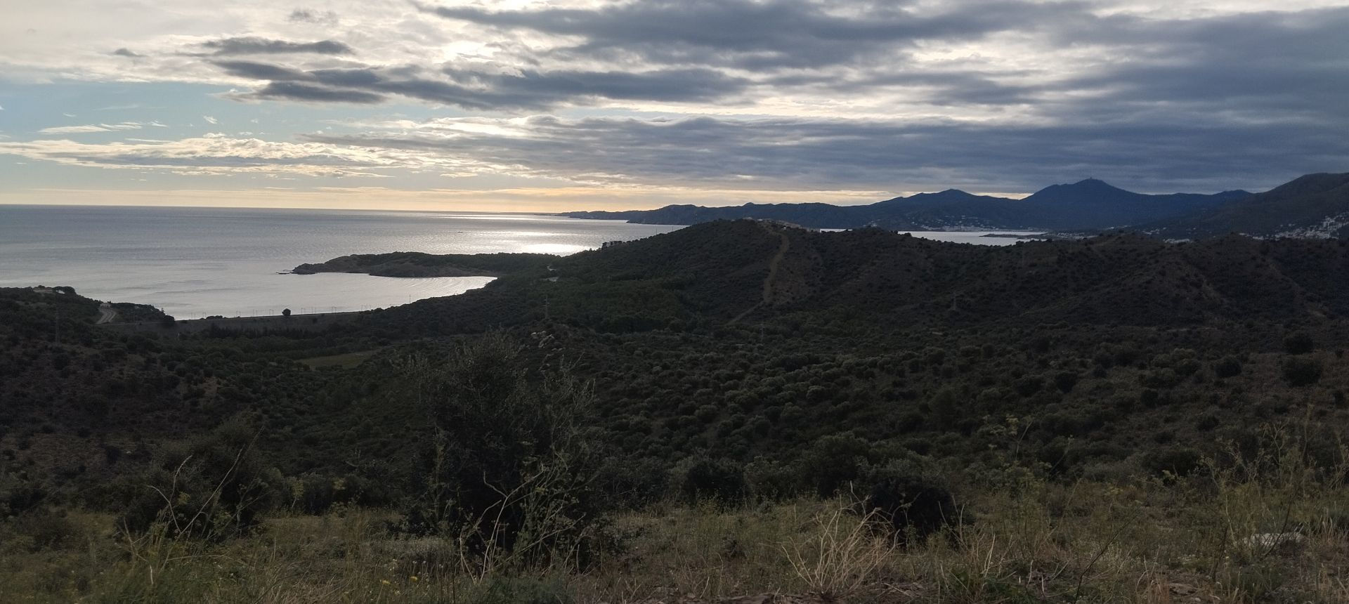Viewpoint over Colera Bay. | click to enlarge Photo showing une Viewpoint over Colera Bay | click to enlarge